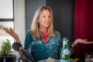 Laura Granberry, Co-Owner of The Art of Simple in Saeaside. her graphic design background has given birth to Clementine, the throwback 50's style devil-may-care beach girl who graces a range of Art of Simple products